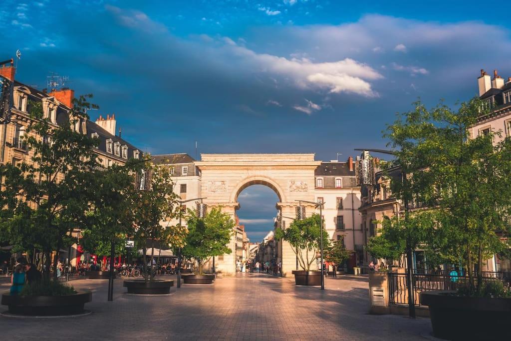 Le Moderne I Centre Historique Design & Spacieux Dijon Dış mekan fotoğraf